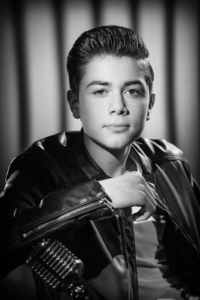 Shooting photo vintage à Paris – portrait noir et blanc