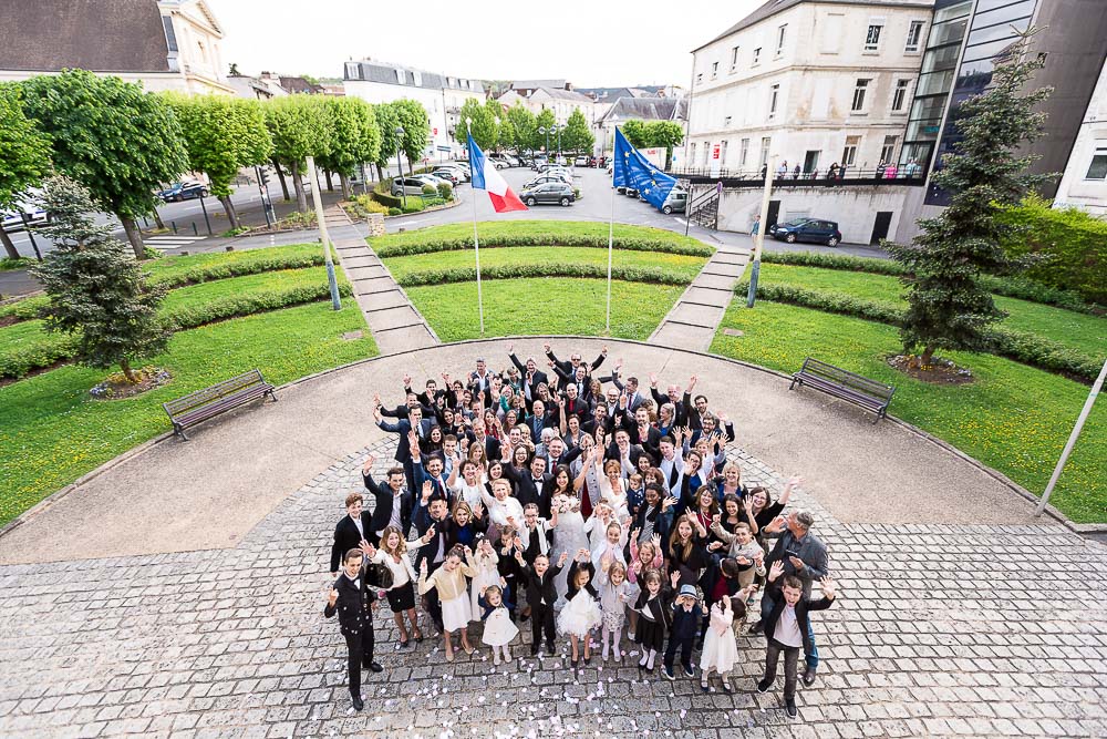 Photo groupe mariage mairie