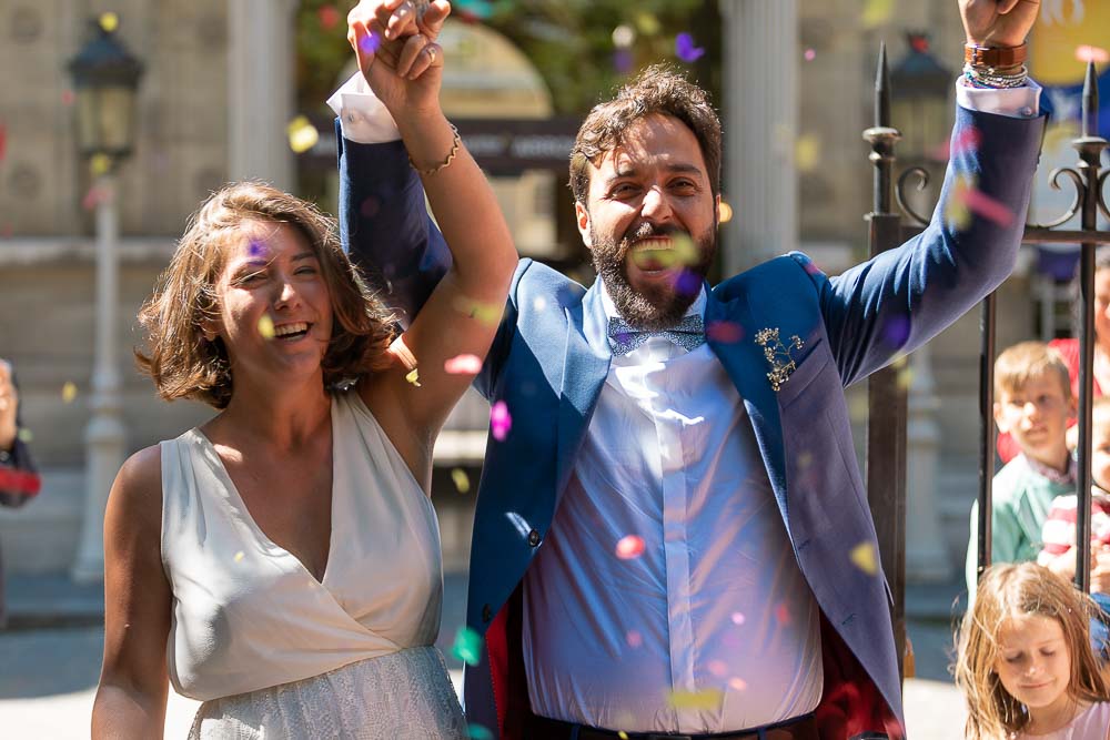 Photo mariage couple Paris mairie