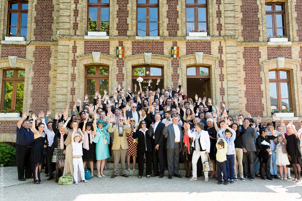 Photo groupe mariage mairie