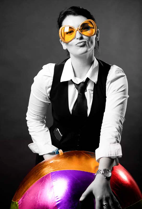 Photographe événementiel à Paris – portrait avec lunettes Photographe événementiel à Paris – portrait avec lunettes