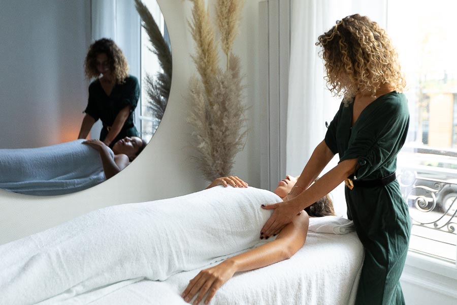 Photographe institut beauté luxe massage