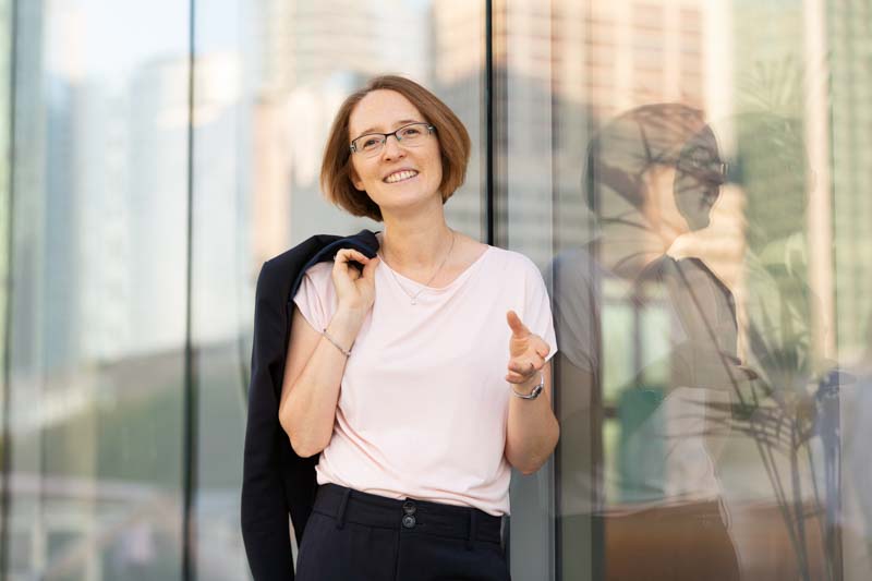 Portrait business corporate en lumière naturelle