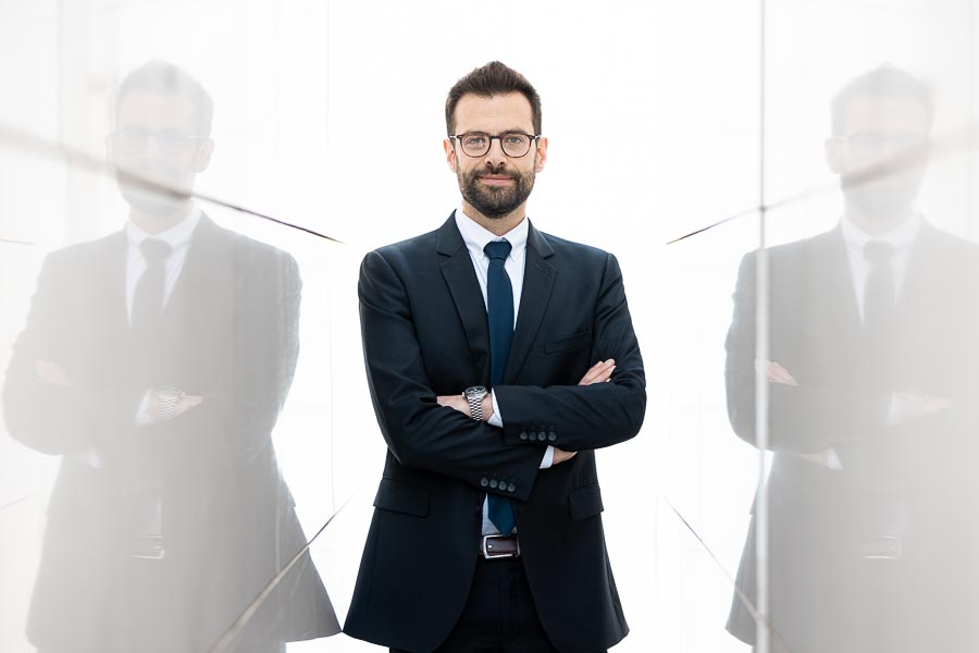 Photographe avocat – portrait avec lunettes