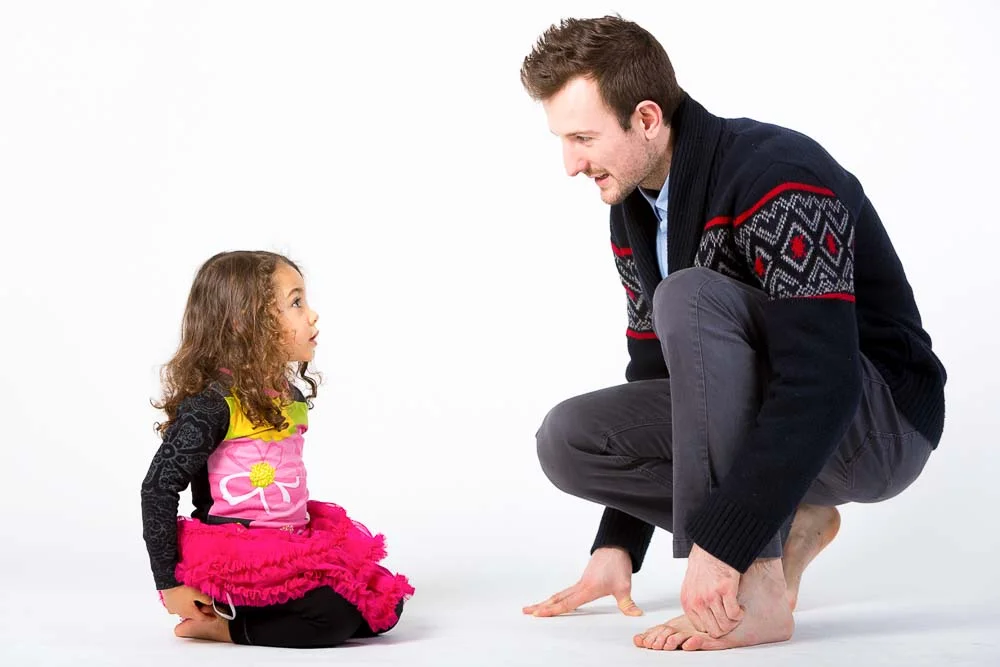 Photographe studio famille à Paris – portrait en studio