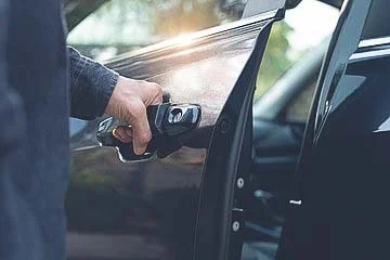 Photographe de voiture de luxe – portrait en extérieur