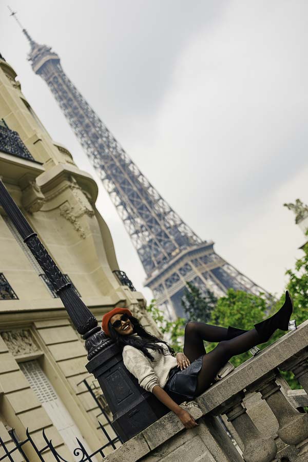 Shooting photo en extérieur a Paris tour Effel
