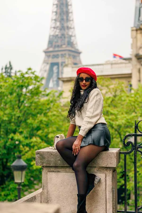 Photographe pour influenceuse et influenceur – avec lunettes