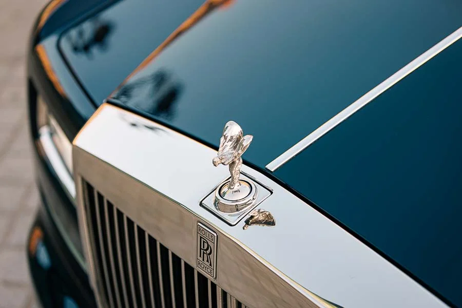 Photographe de voiture de luxe – visuel professionnel