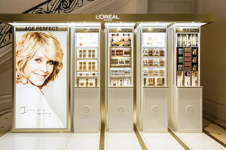 Photographe merchandising et retail – portrait souriant