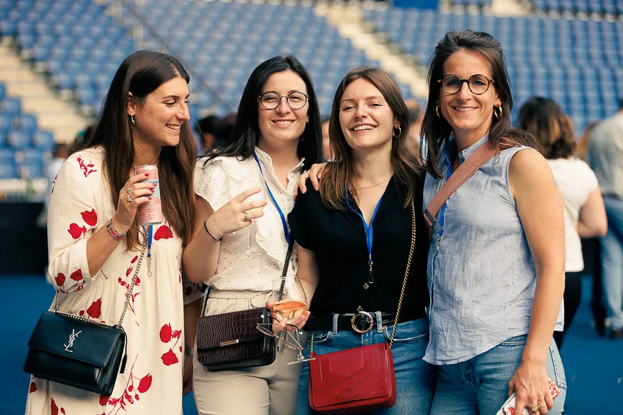 Reportage photo d'entreprise – portrait avec lunettes