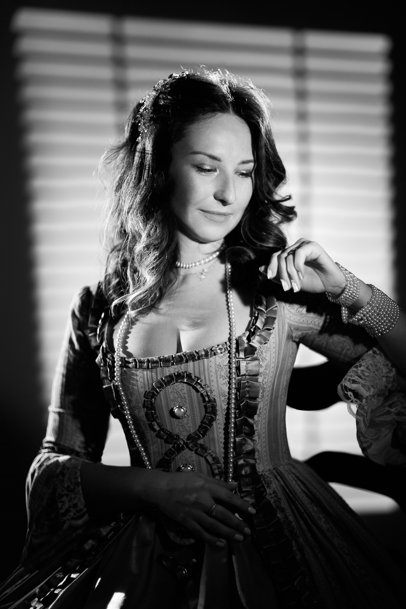 Portrait en noir et blanc – style rétro chic Portrait en noir et blanc – style rétro chic