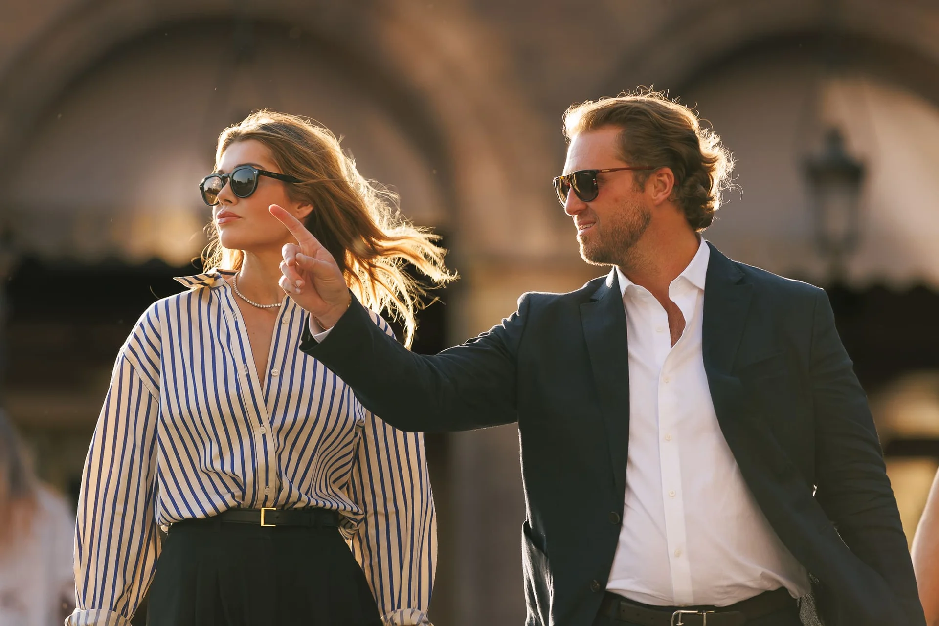 Photographe engagement Paris – portrait avec lunettes