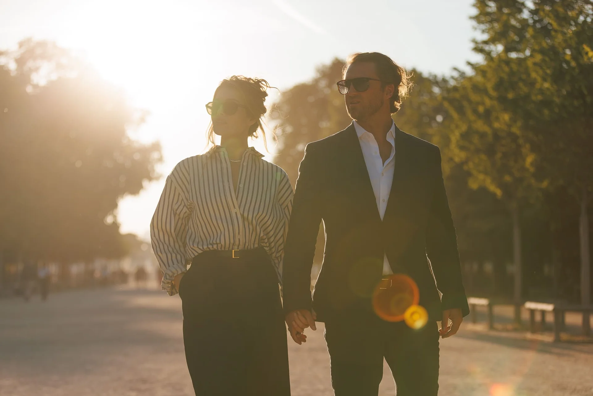 Photographe engagement Paris – portrait avec lunettes