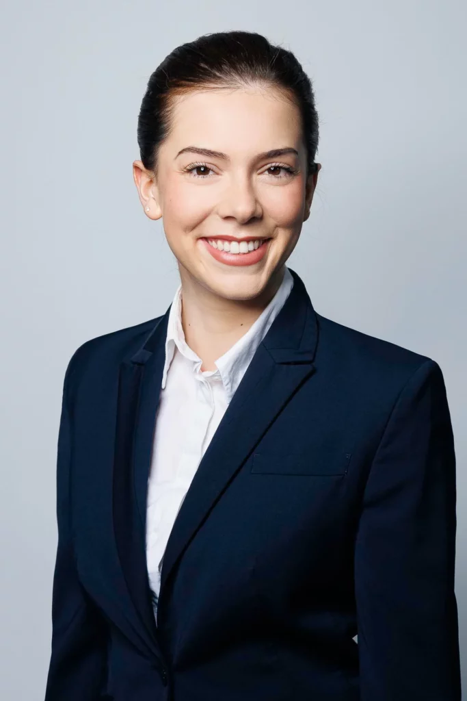 Photographe PNC Personnel Navigant – portrait en studio Photographe PNC Personnel Navigant – portrait en studio