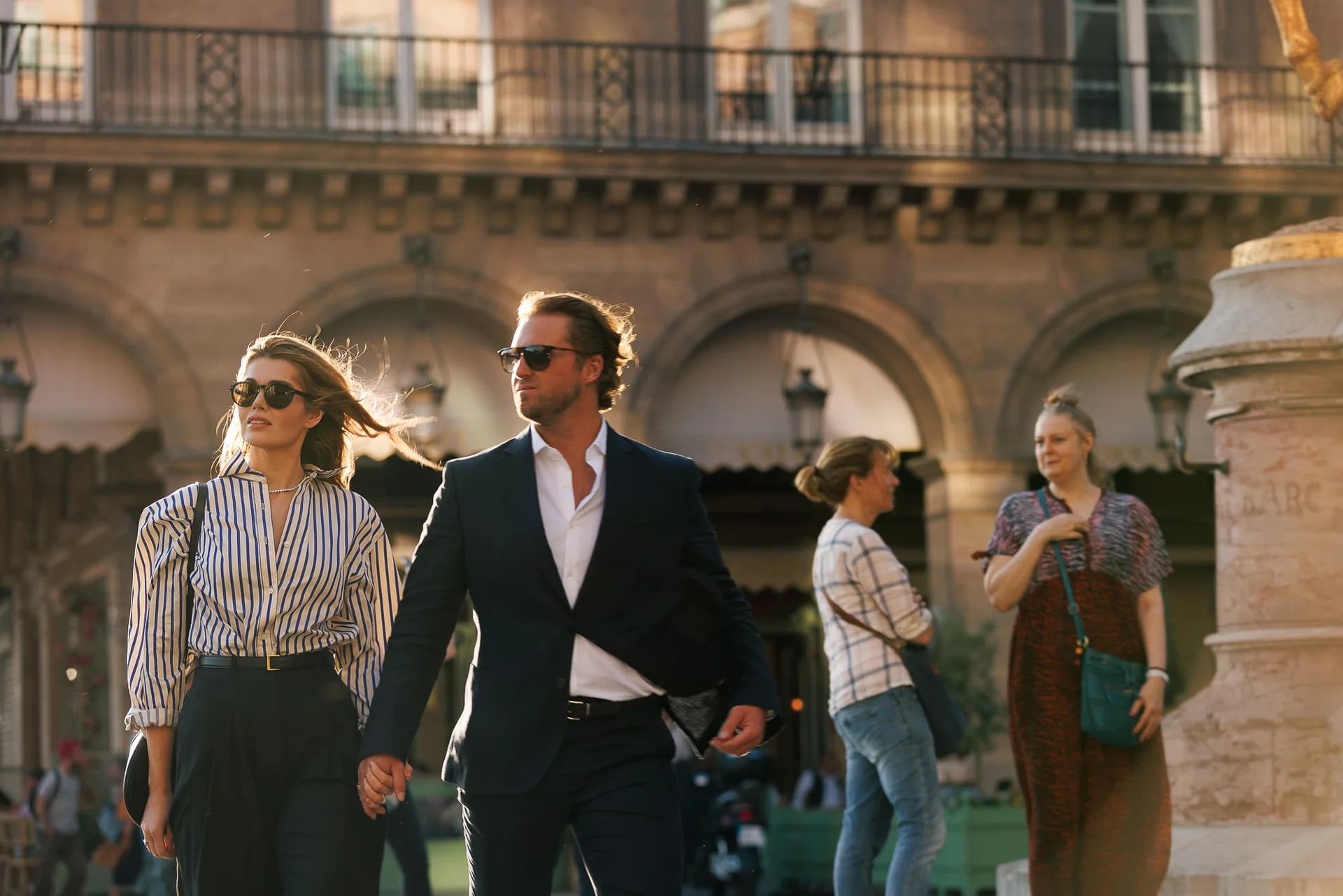 Photographe de shooting à Paris – portrait avec lunettes