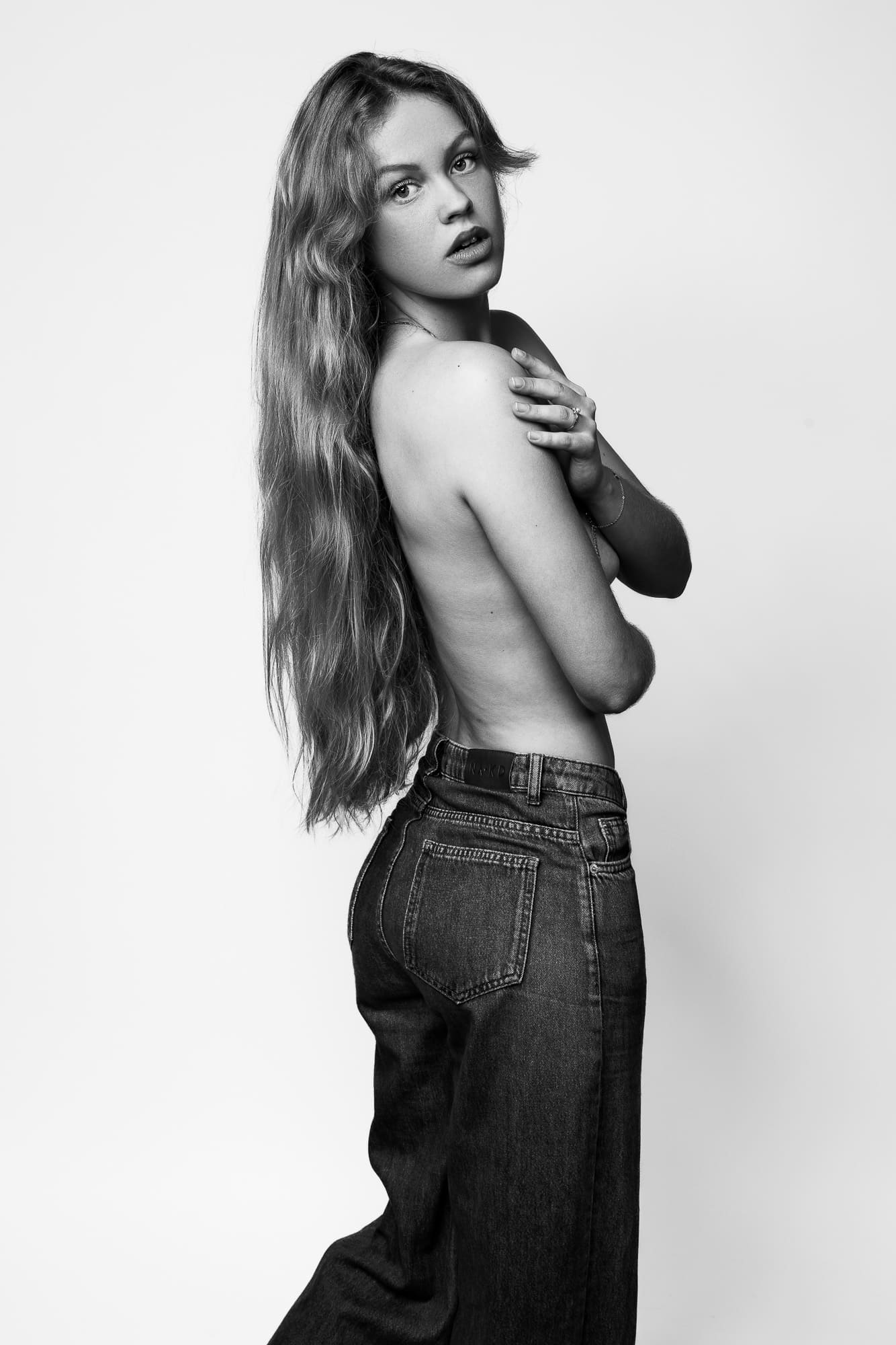 Photographe mode test Paris – portrait noir et blanc