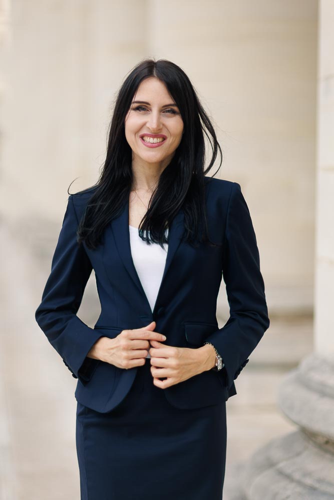 Photo hôtesse de l’air – Photo PNC steward et hôtesse à Paris Photo hôtesse de l’air – Photo PNC steward et hôtesse à Paris