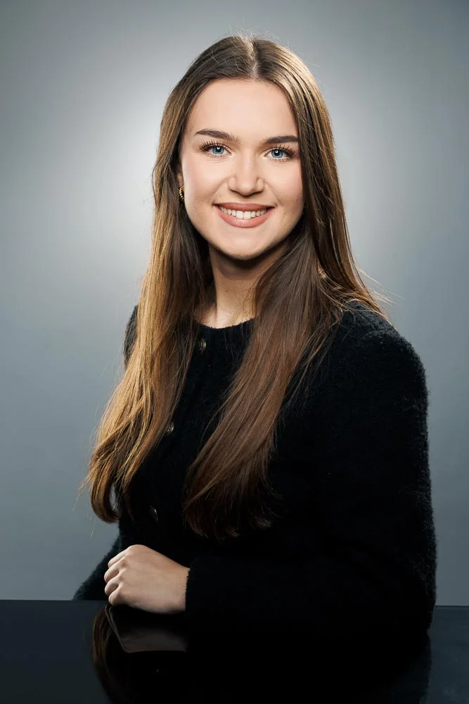 Photo corporate femme – portrait en studio