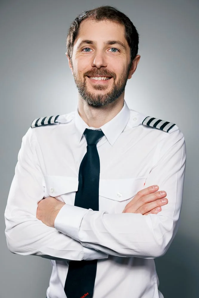 Photo professionnelle CV homme – portrait bras croisés