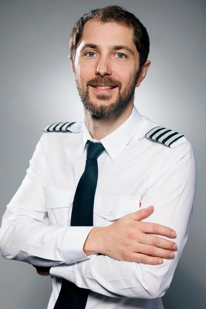 Photo professionnelle CV homme – portrait bras croisés