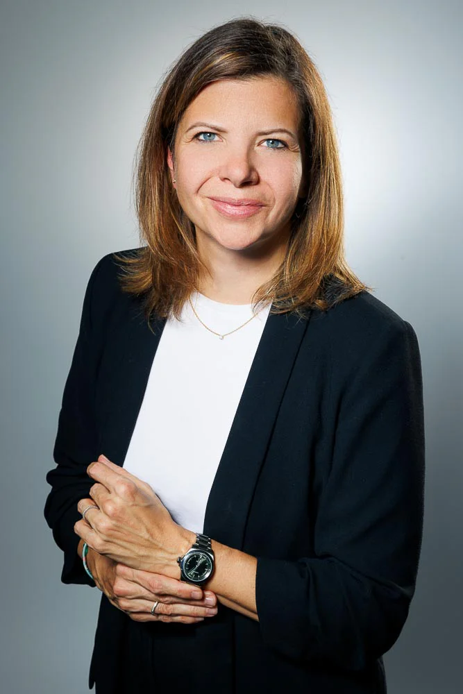 Photo de profil LinkedIn – portrait en blazer Photo de profil LinkedIn – portrait en blazer