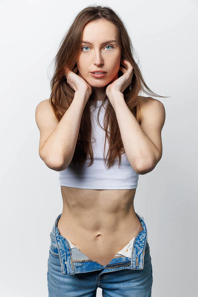 Photographe book agence mannequin – portrait en studio Photographe book agence mannequin – portrait en studio