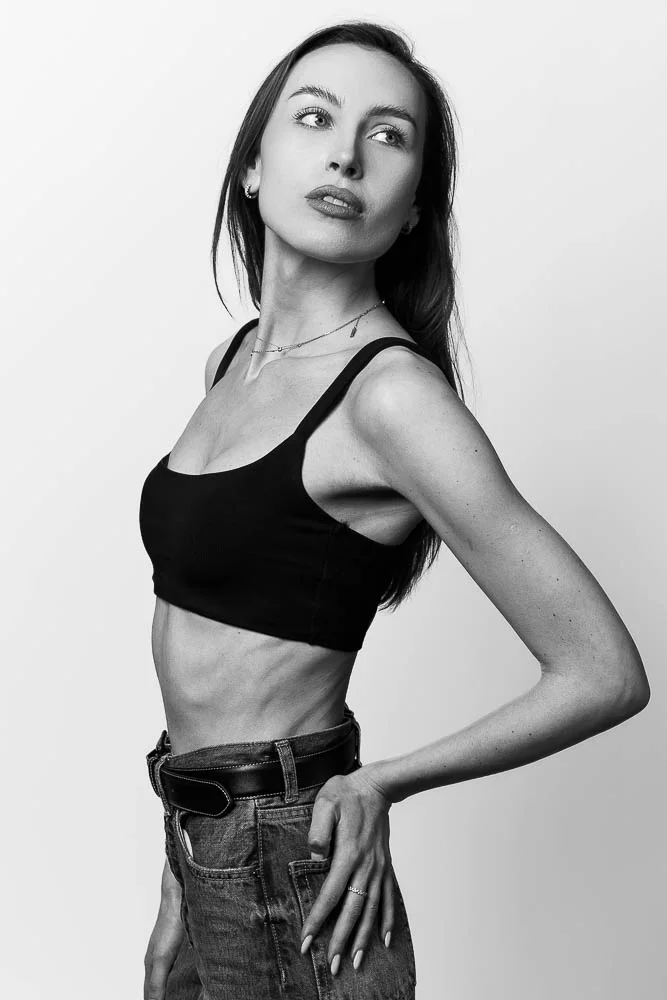 Photographe fashion photoshoot studio – portrait en studio Photographe fashion photoshoot studio – portrait en studio