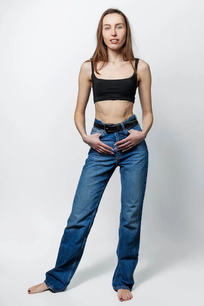Photographe lookbook studio Paris – portrait en studio