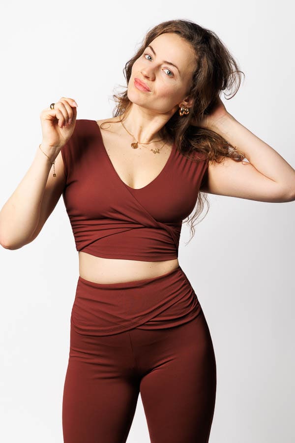 Photographe mannequin fitness – portrait en studio