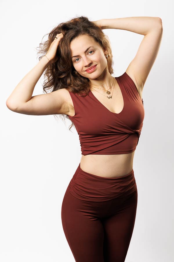 Photographe mannequin fitness – portrait en studio