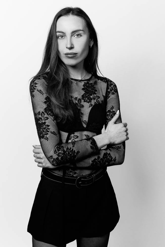 Photographe professionnel Parisien – portrait bras croisés
