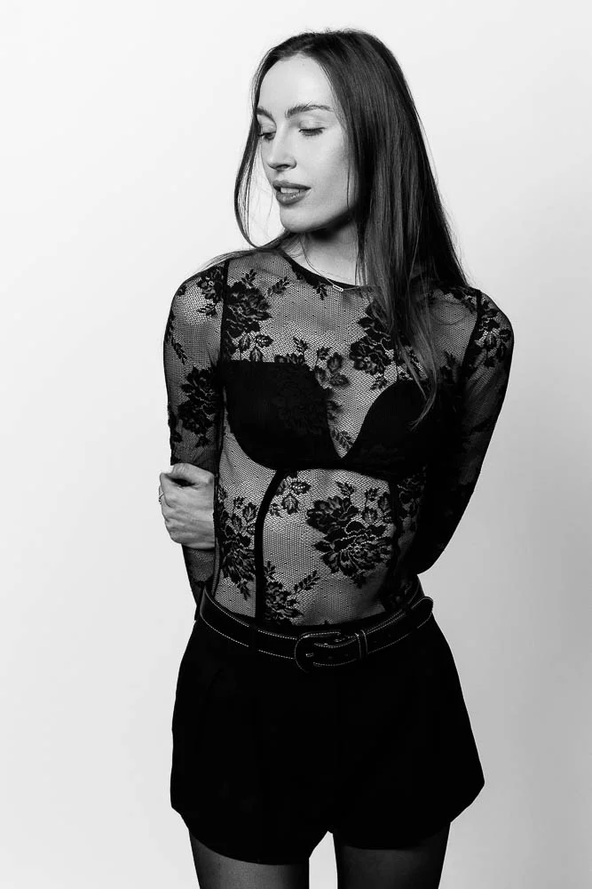 Photographe de shooting à Paris – portrait noir et blanc