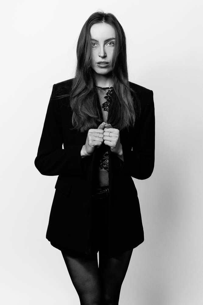 Photographe de shooting à Paris – portrait noir et blanc