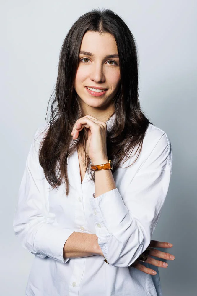 Photographe trombinoscope d’entreprise – portrait en studio Photographe trombinoscope d’entreprise – portrait en studio
