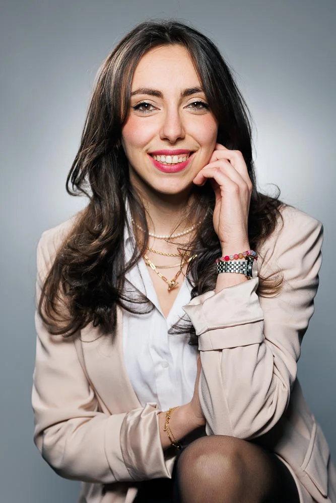 Photographe trombinoscope d’entreprise – portrait en studio Photographe trombinoscope d’entreprise – portrait en studio