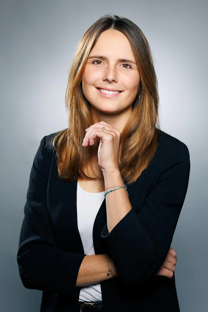 Photographe trombinoscope d’entreprise – portrait en studio Photographe trombinoscope d’entreprise – portrait en studio