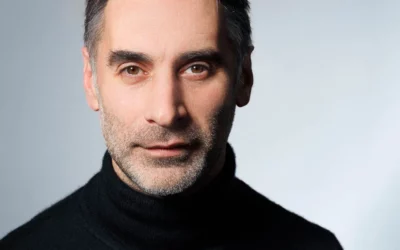 Shooting CV professionnel Paris – portrait en studio