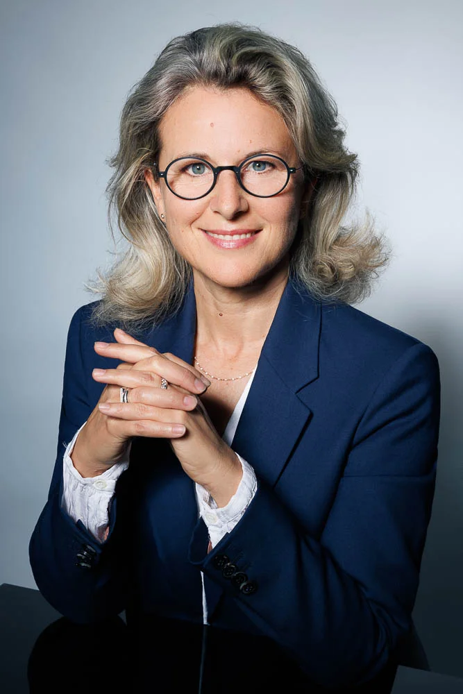 Photo portrait élégant – portrait avec lunettes