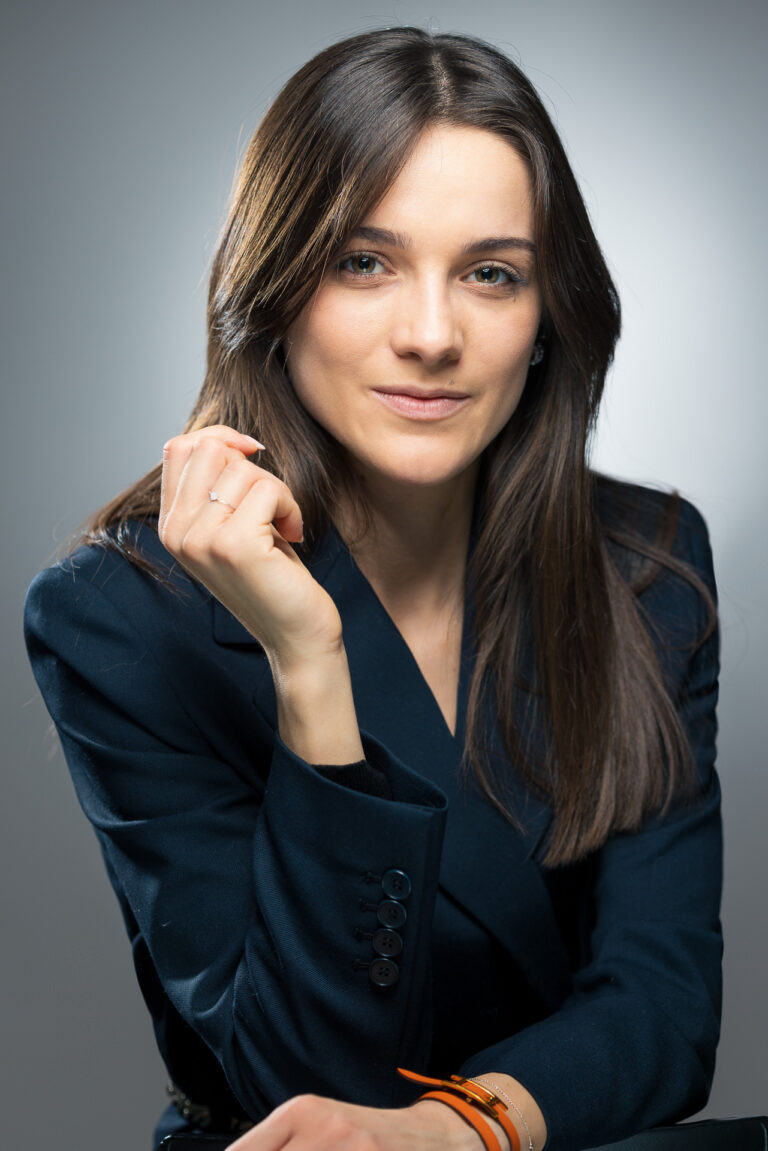 Photo portrait élégant – portrait en studio
