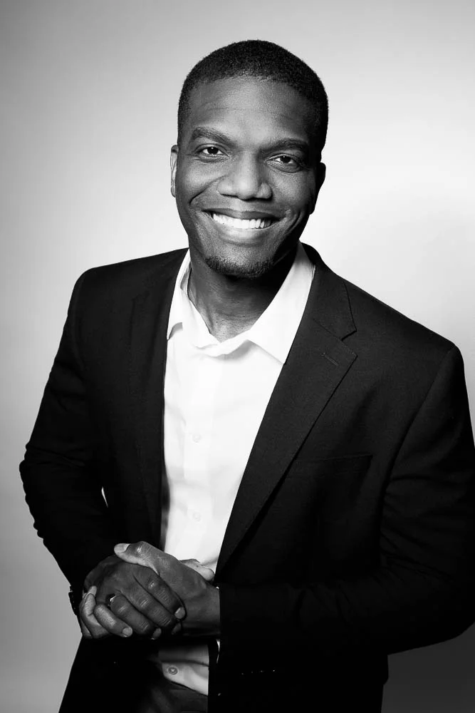 Photo professionnelle CV homme – portrait en costume