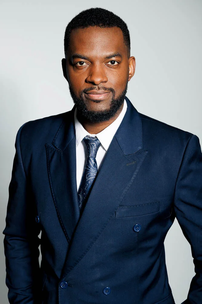 Photo professionnelle CV homme – portrait en costume