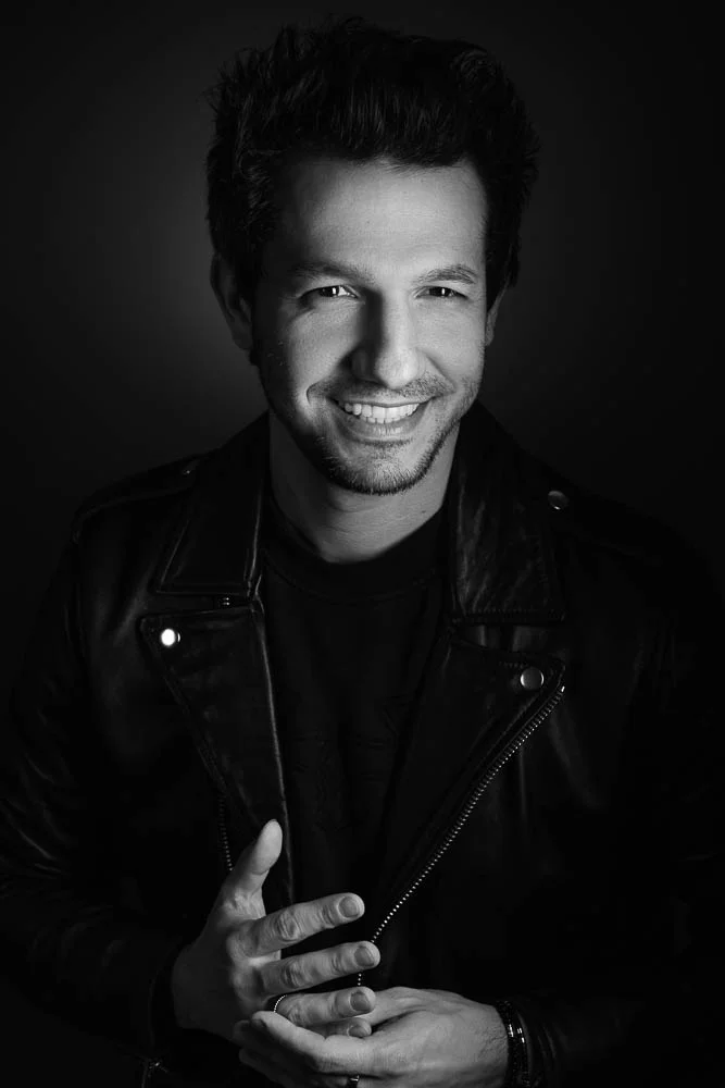 Photo professionnelle CV homme – portrait noir et blanc