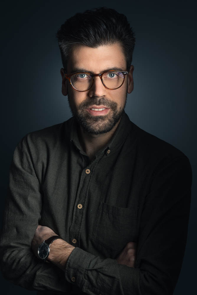 Photographe avocat – portrait avec lunettes
