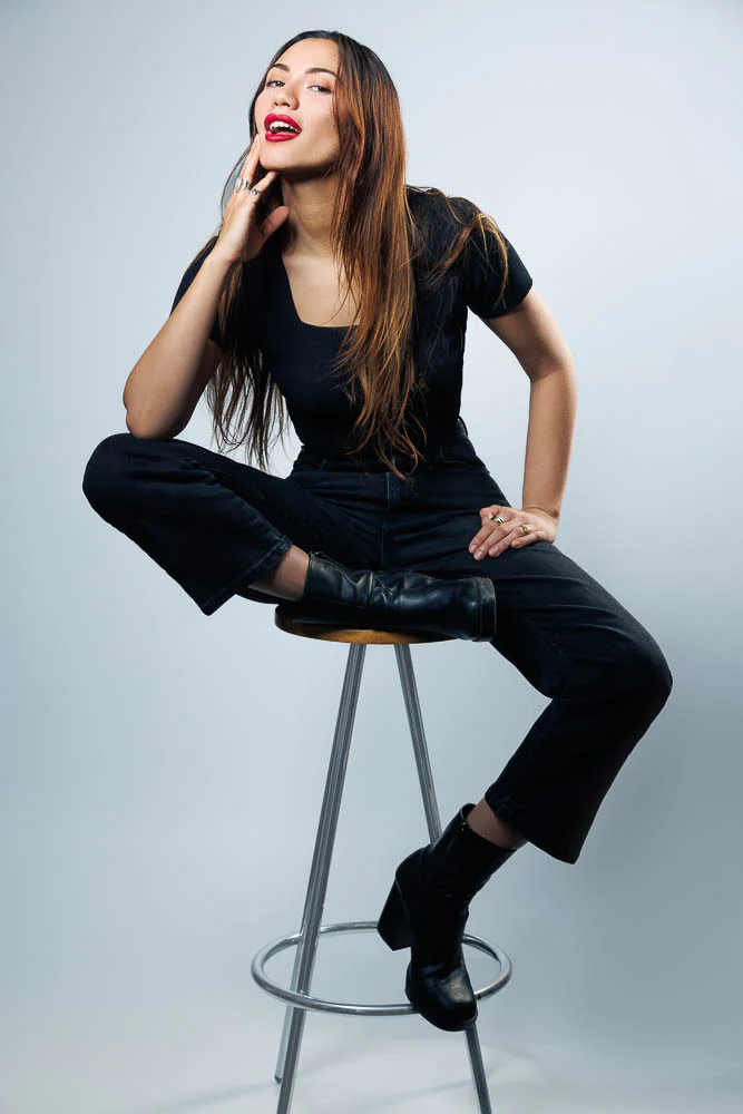 Photographe book agence mannequin – portrait en studio Photographe book agence mannequin – portrait en studio