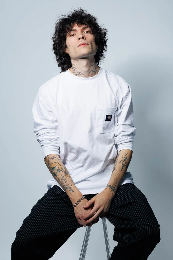 Photographe lookbook studio Paris – portrait en studio