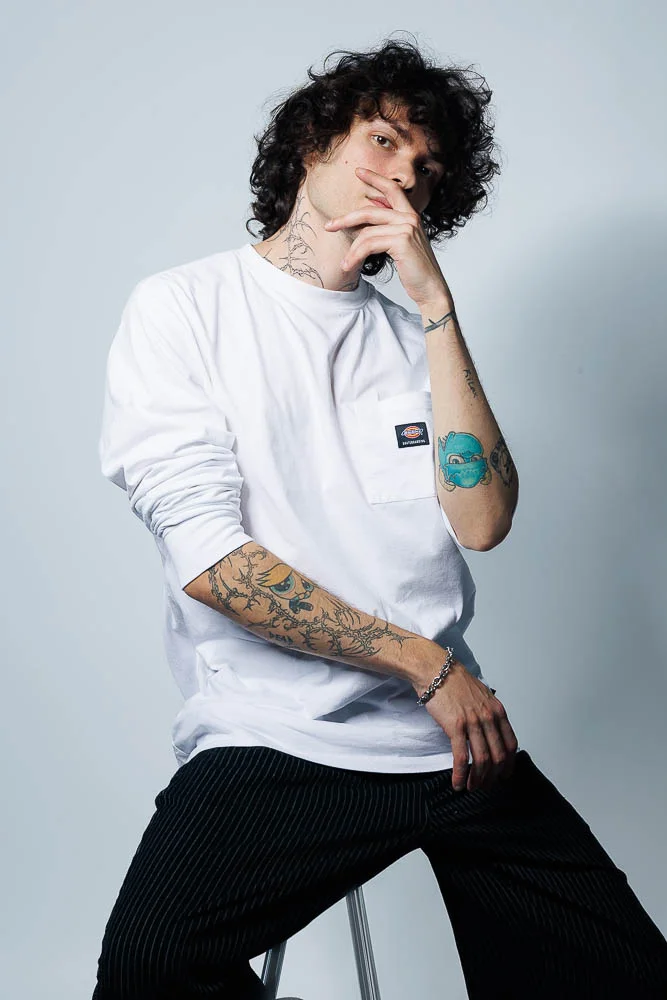 Photographe lookbook studio Paris – portrait en studio
