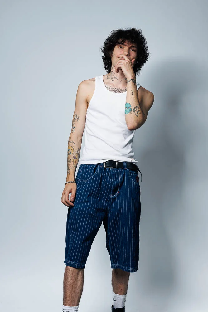 Photographe lookbook studio Paris – portrait en studio