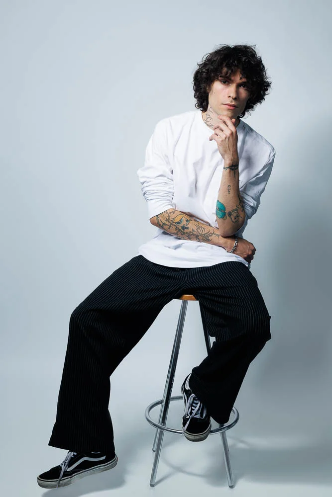 Photographe lookbook studio Paris – portrait en studio