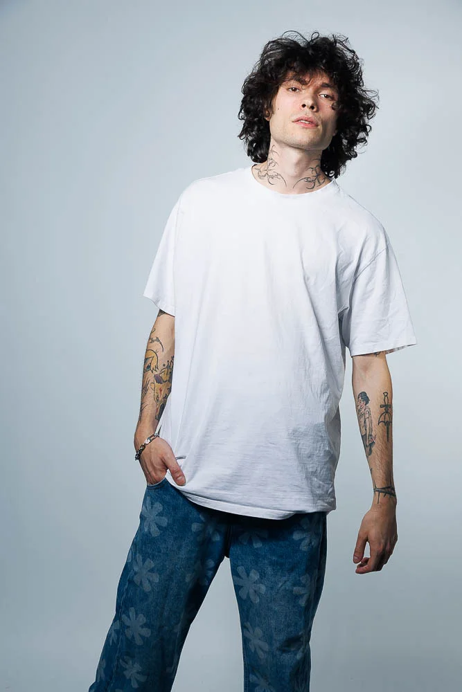 Photographe lookbook studio Paris – portrait en studio